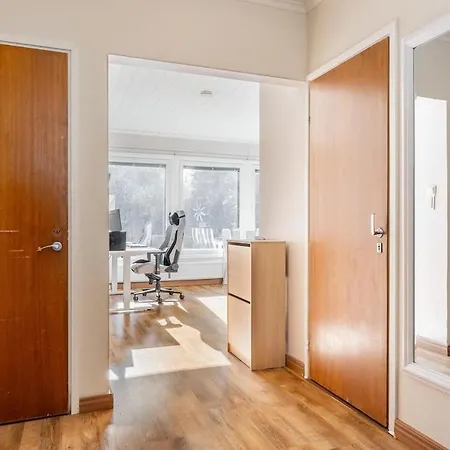 Ihana Omakotitalo Omalla Pihalla * 투르쿠