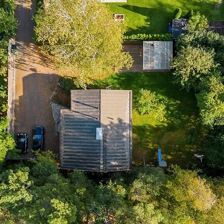 Ihana Omakotitalo Omalla Pihalla 度假居 图尔库